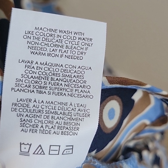 NWT Cabi Two-Timing Top - Picture 4 of 6